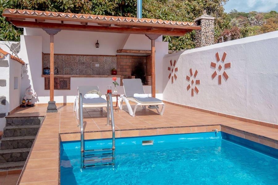 El Amanecer - Villa Privada Con Piscina Agua Salada, Barbacoa Y Chimenea Brena Baja Ngoại thất bức ảnh